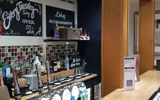 The George Carvery & Hotel