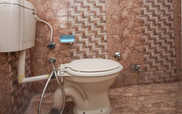 OYO 15518 Hotel Amar