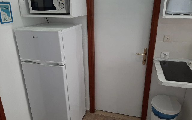 Pleasing apartment in Mpenitses with terrace