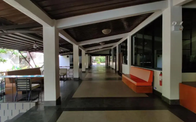 Fernvale Leisure Club and Resort