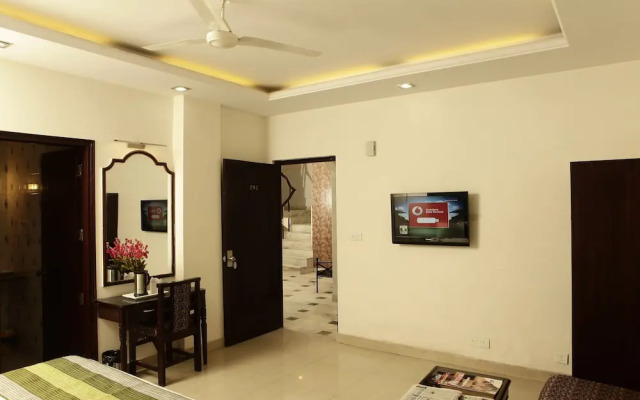 Hotel Delhi Darbar