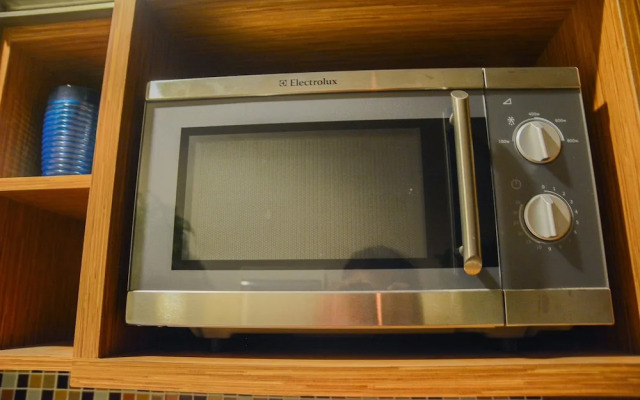 Spacious 2BR GP Plaza Apartment