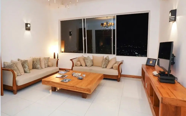 OYO 496 The Heaven's Villa Kandy