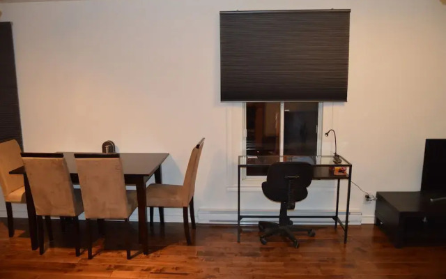 The Rock apartment - mtlFlats