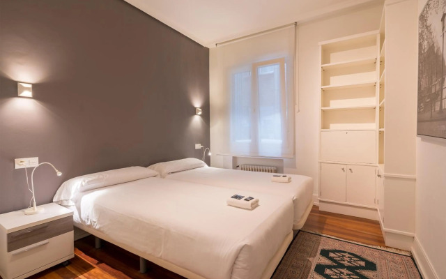 Ibarrola Apartment by People Rentals