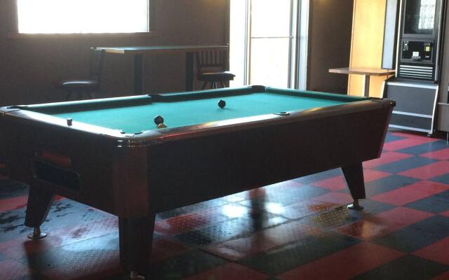 Esterhazy Motor Hotel