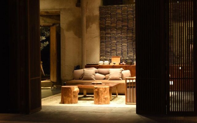 Tsingpu Tulou Retreat