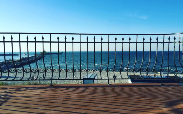 COLUMBUS Ustka - Limanowskiego 1