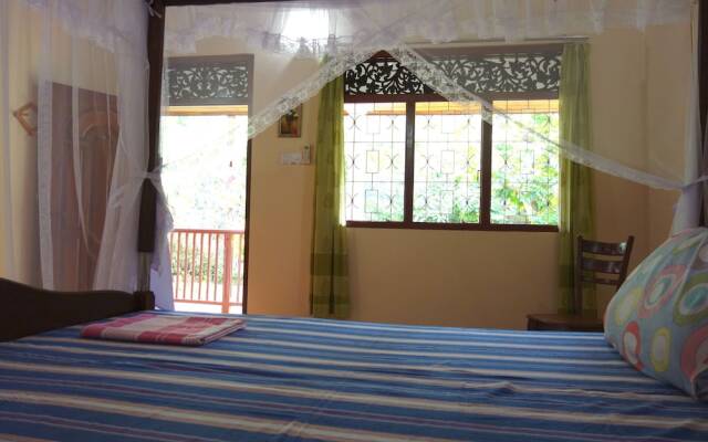 Manel Guesthouse