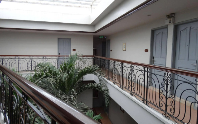 Casa Leticia Business Inn