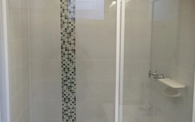 Town House Motor Inn