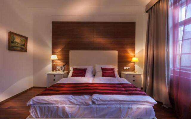 Little King Hotel U Malvaze