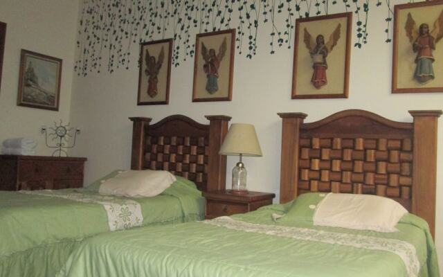 Hostal La Encantada