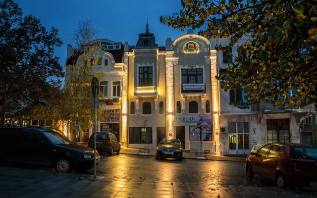 MiTRa Luxury Apartments