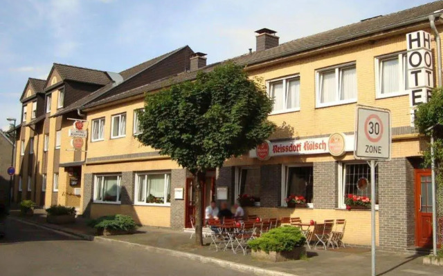 hotelImage