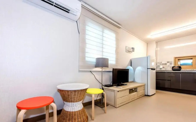 Jeju Woljeongri Pungcha Pension