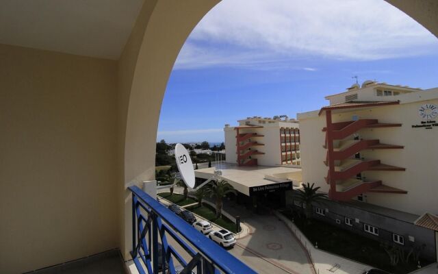 Disinfected Apartment - Armação de Pera with Pool by Homing