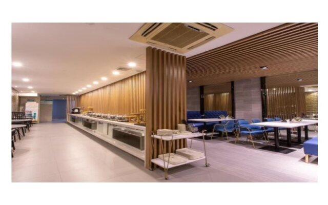 Jinjiang Inn Select (Suzhou Wuzhong Wanda Xinjiaqiao Metro Station)