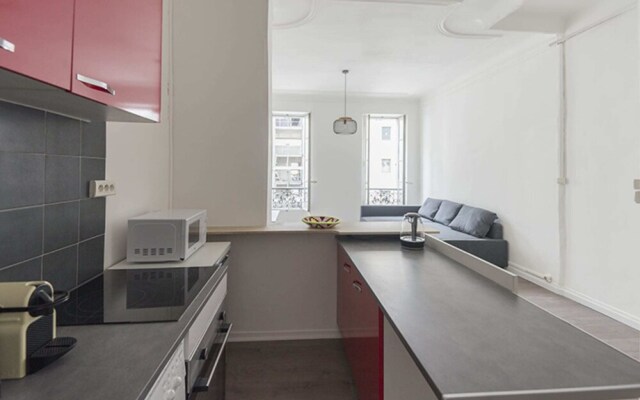 Superb bright and spacious apt in Marseille
