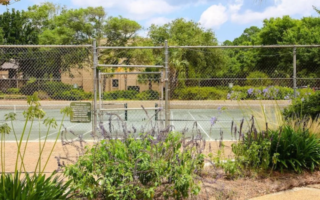 Seawatch at Island Club