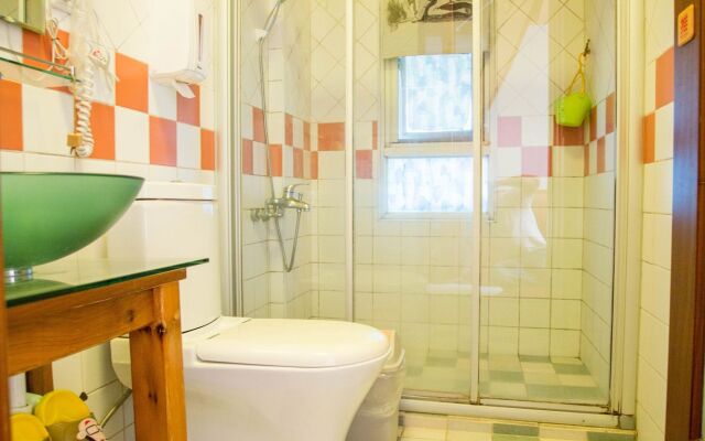 Dong Shan He B&B