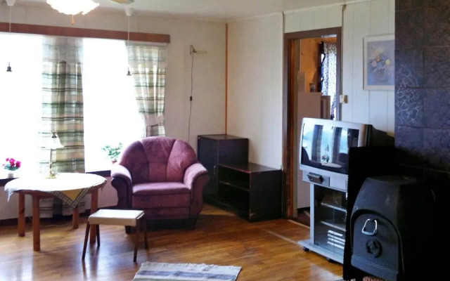 6 Person Holiday Home in Halsanaustan