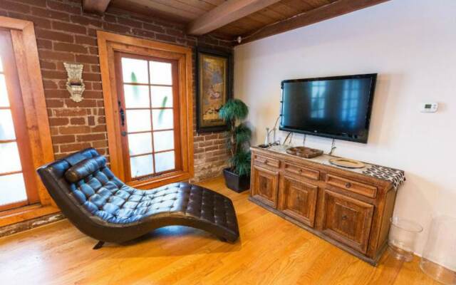 Private 2BD Chandler