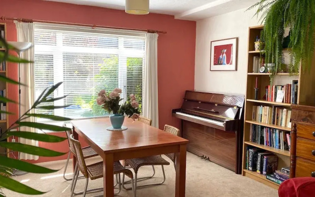 2BD Garden Hideaway in Lewes