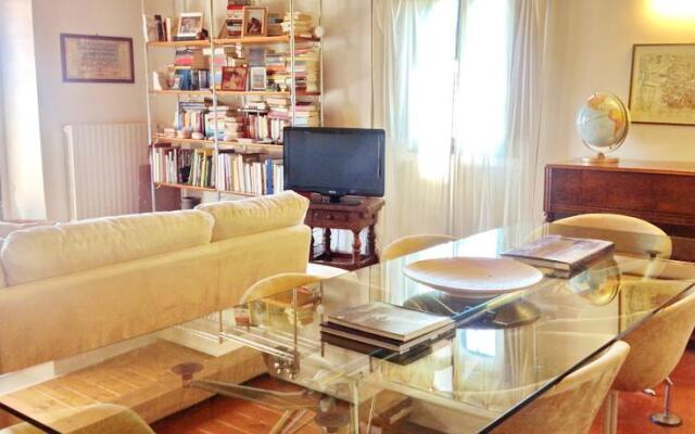 Lovely Nest on the Florentine Hills