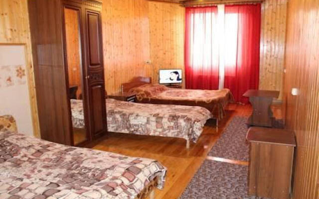 Guest House On Pravoslavnaya 2