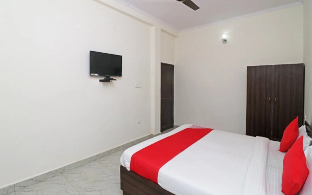 Hotel Ananya Palace by OYO Rooms