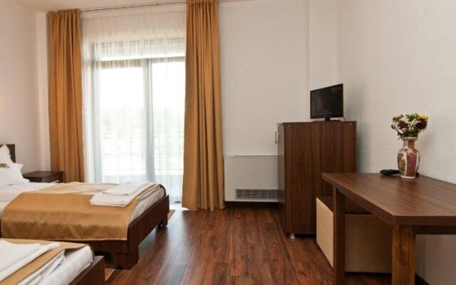 Hotel Hyperion