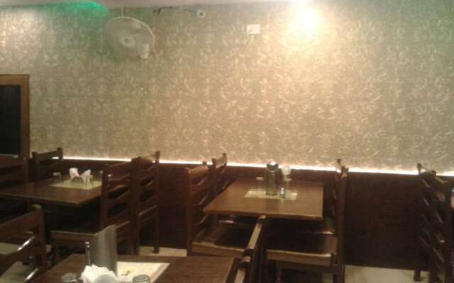 Walkin Shiva P Guest House