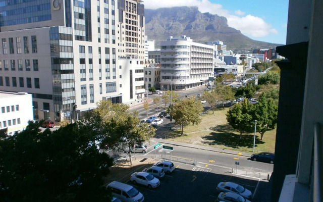 Dockside Apartments