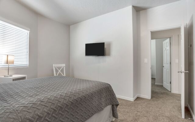 Spacious & New Guesthouse in Orem - Provo