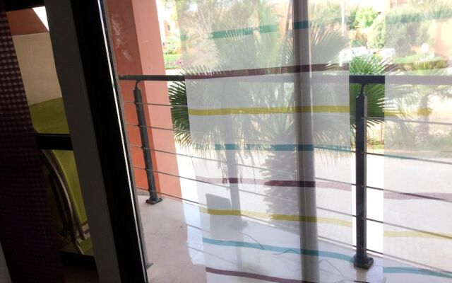 Apartment With one Bedroom in Imi Ouaddar, With Wonderful City View and Terrace - 200 m From the Beach