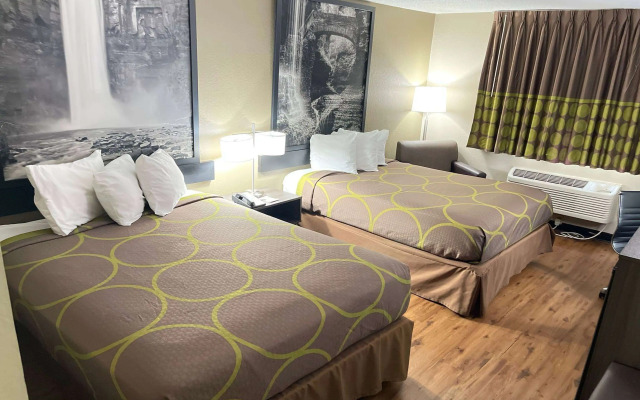 Super 8 by Wyndham Ithaca