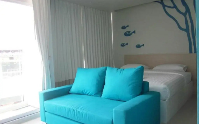 R-Con Blue Ocean Hotel