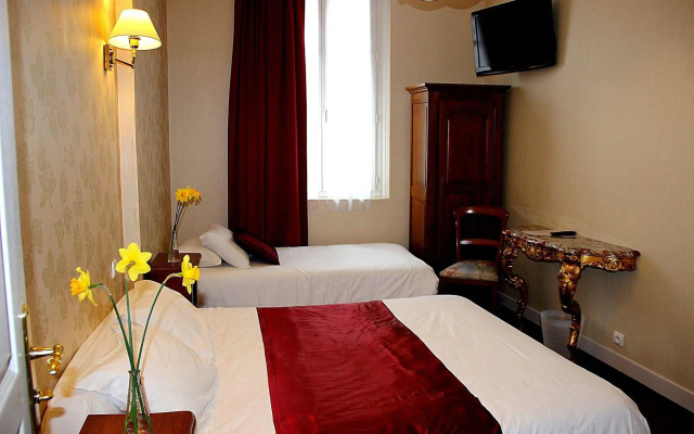 Logis Hôtel Rabelais