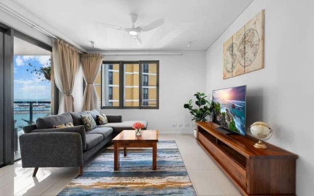 Zen Paradiso Harbour View Pool Balcony – Lobby – Darwin