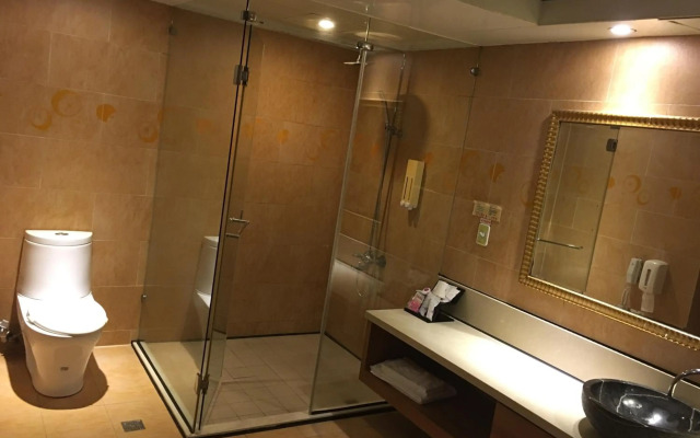 Discovery Motel - Tucheng