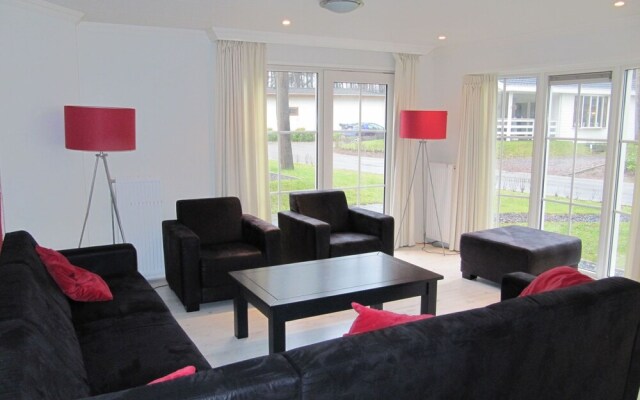 Tidy Furnished Chalet With a Dishwasher
