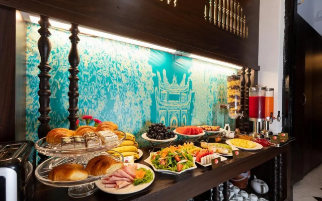 B & B Hanoi Hotel & Travel