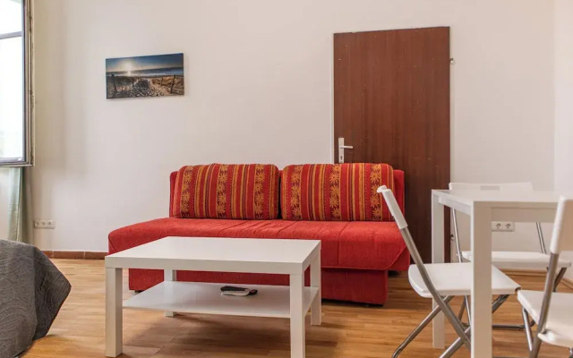 Modern 2BR Apartment Near Millennium