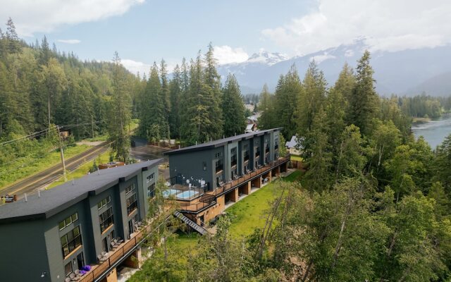 Basecamp Resorts Revelstoke