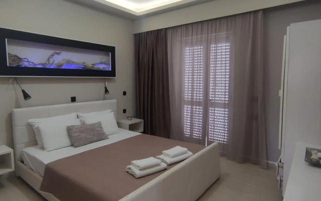 Olive Grove Hotel