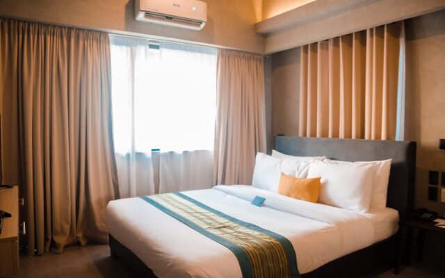 Upper Story Serviced Apartments