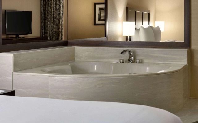 Wyndham Edmonton Hotel and Conference Centre