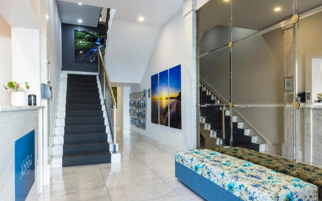The Abbott Boutique Hotel