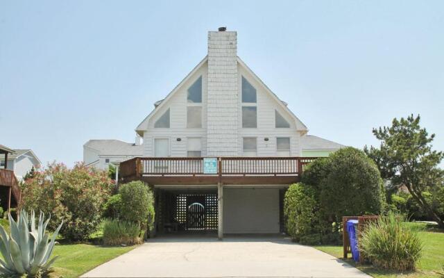 Heron Pointe by Oak Island Accommodations